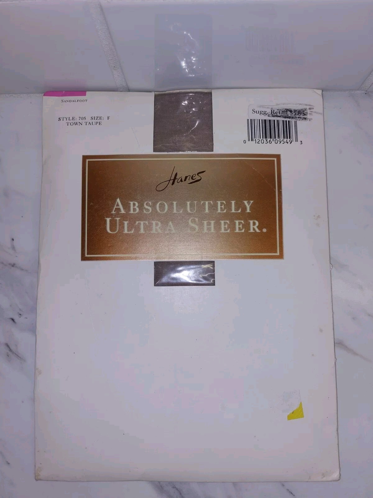 Hanes Absolutely Ultra Sheer Pantyhose Style #705 Size F Town Taupe Sandlefoot