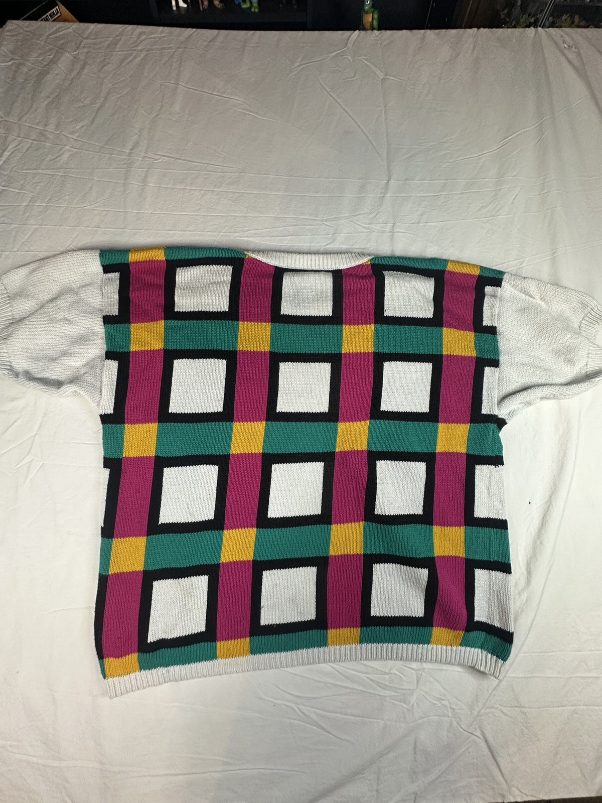 🎨 Richard Sport Vintage 80/90’s Color-block Hong Kong 100% Cotton Sweater 🎨