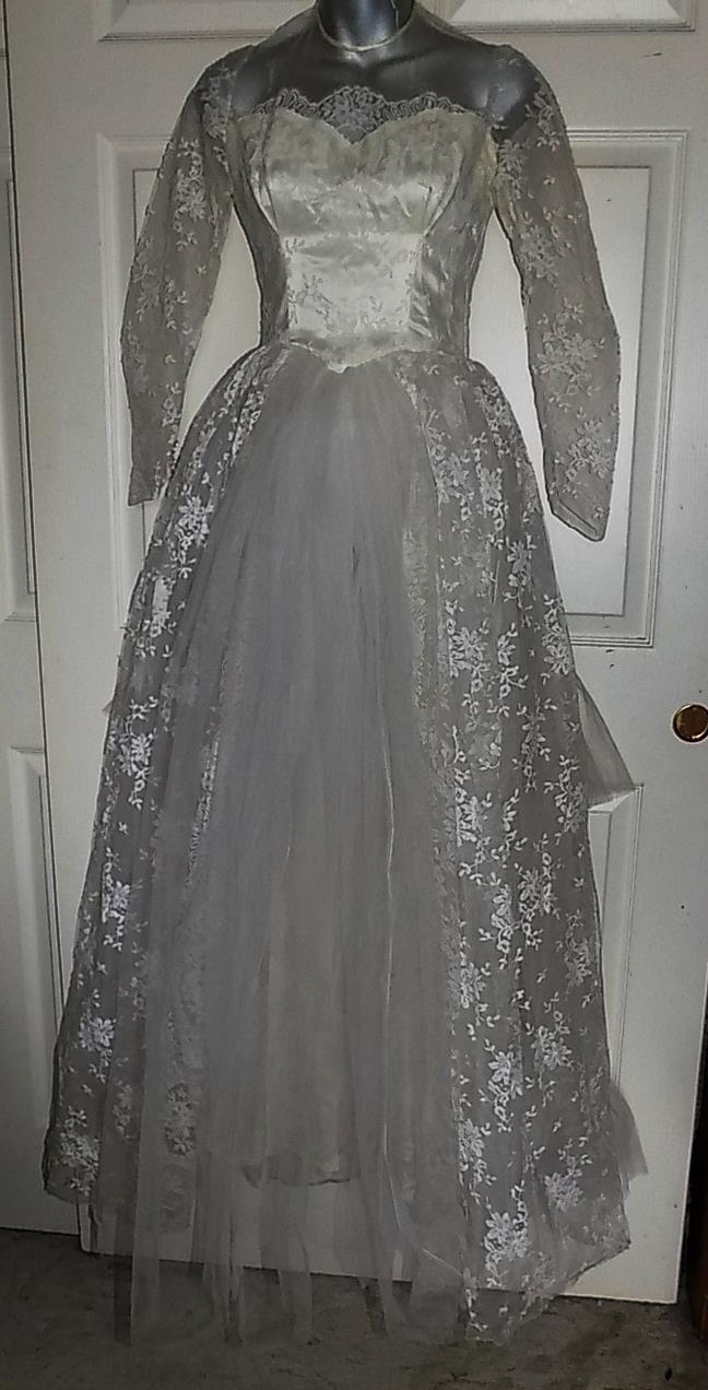 Vintage 50s Satin, Lace & Net Wedding Dress Gown B34