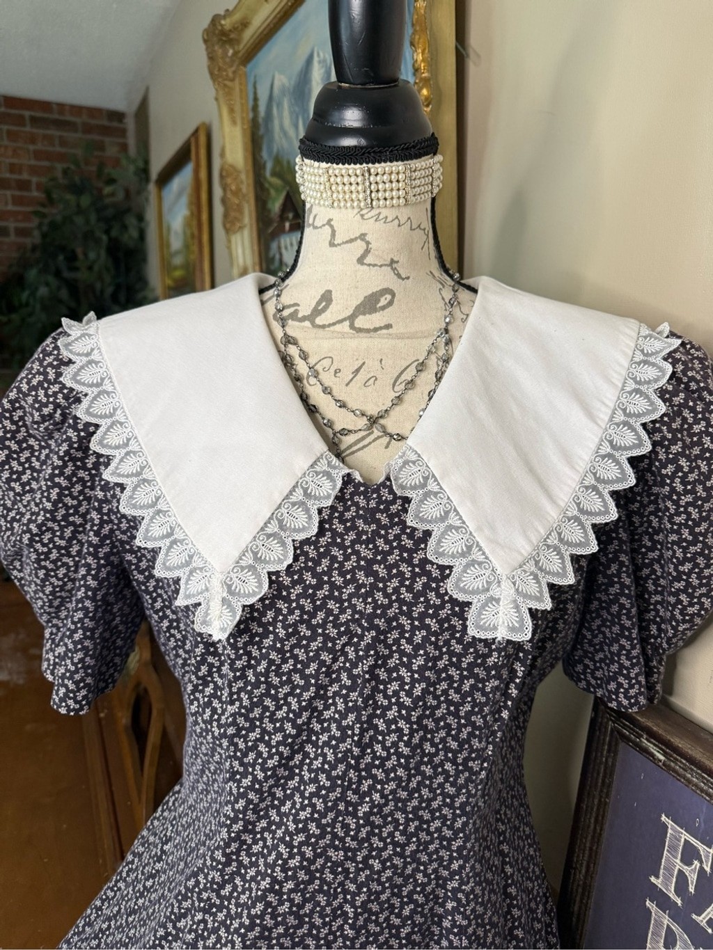 Vintage 90s Handmade Floral Cottagecore Midi Dress – White Lace Peter Pan Collar