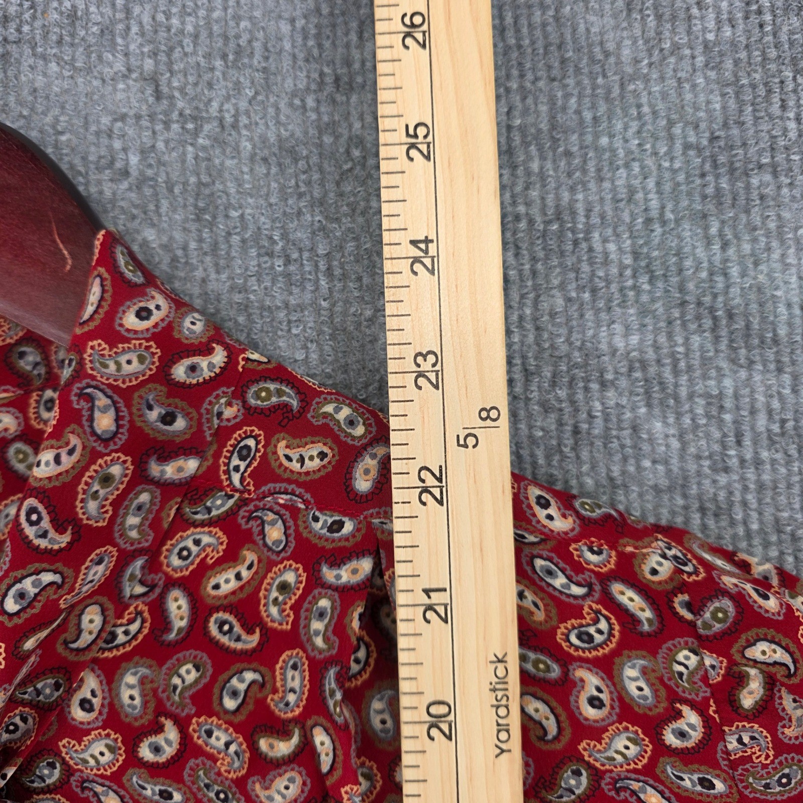Bagarre Vintage Red Paisley Silk Tie Neck Blouse Made in Italy Size 42 1970s