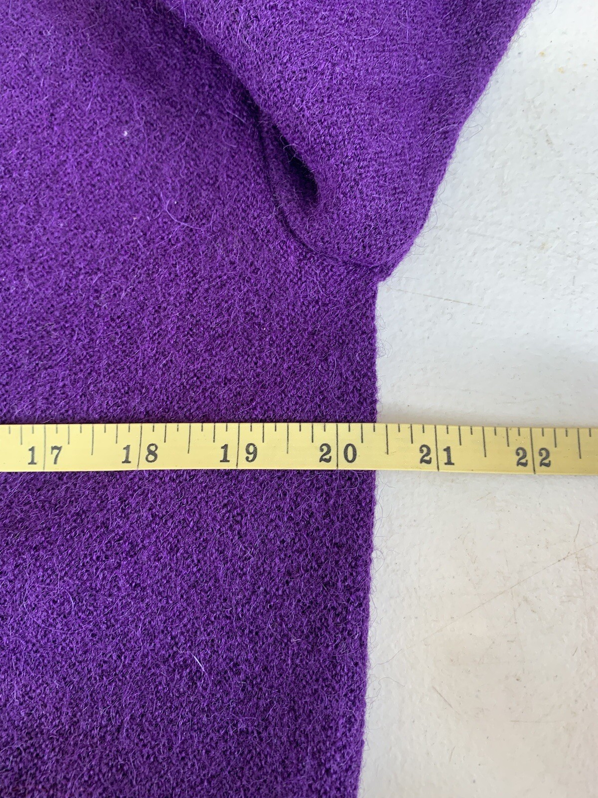 80’s Vintage Harridge Row At Bond’s Alpaca/ Wool Cardigan Sweater Size M RN13884
