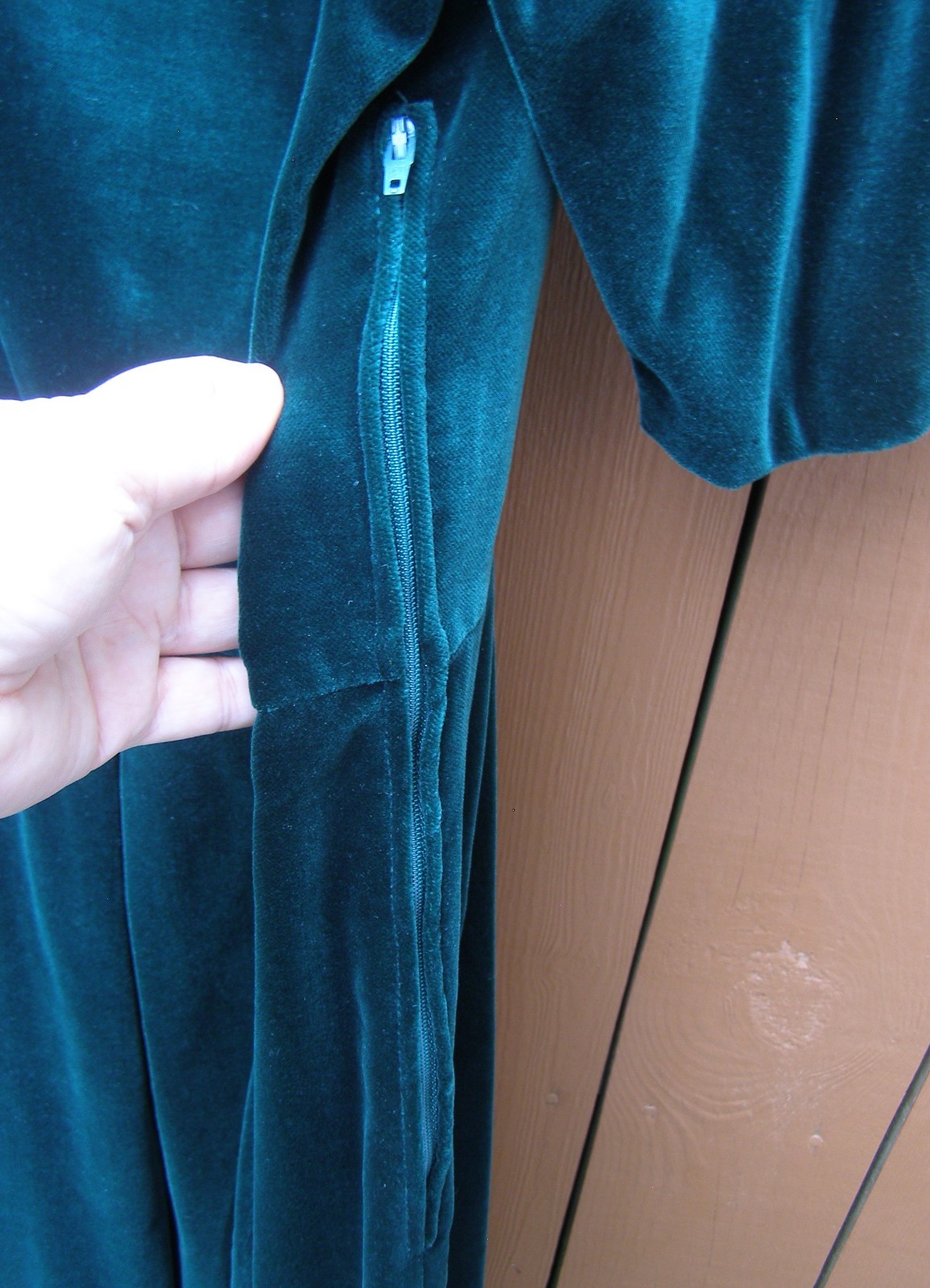 Vintage Green Velvet Velour Laura Ashley Dress Puff Shoulder Back Buttons 14