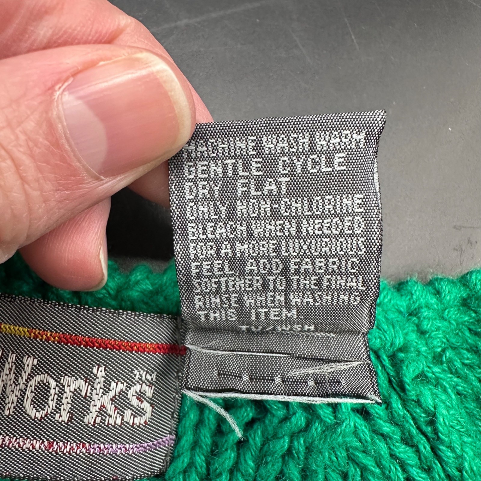 Vintage Green Knit Sweater Medium Short Sleeve Hong Kong Yarnworks 1980s Retro