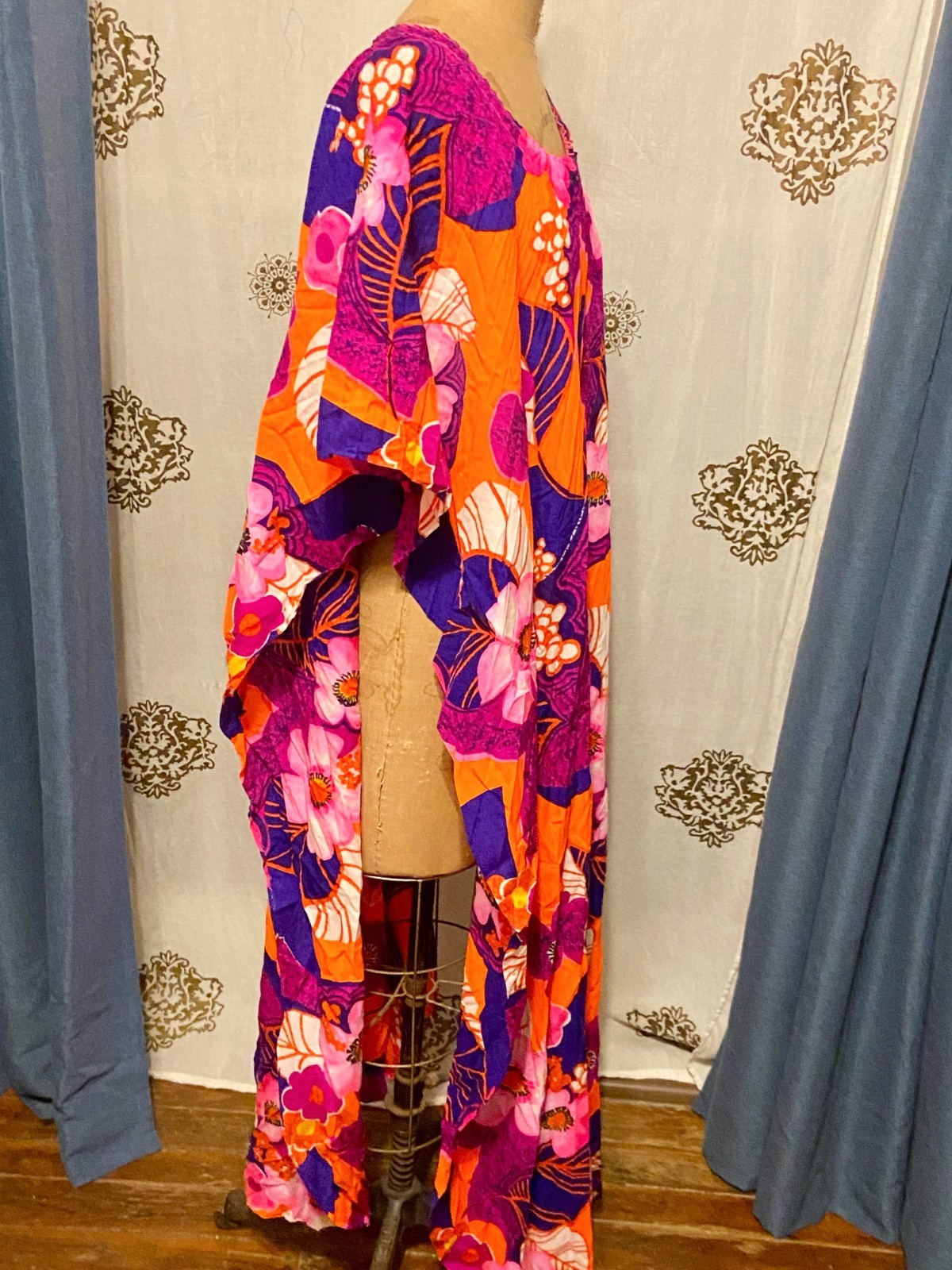 Vintage McInerny Psychedelic OPEN SIDES Hawaiian Maxi Coverup Caftan Dress L
