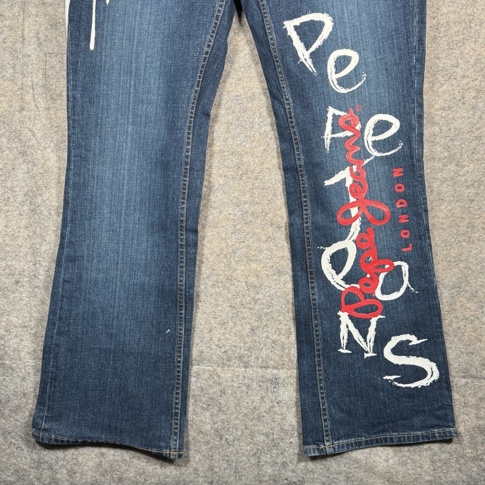 Vintage Y2K NWT Womens Pepe Jeans Graffiti Design Streetwear Jeans Size 38×32