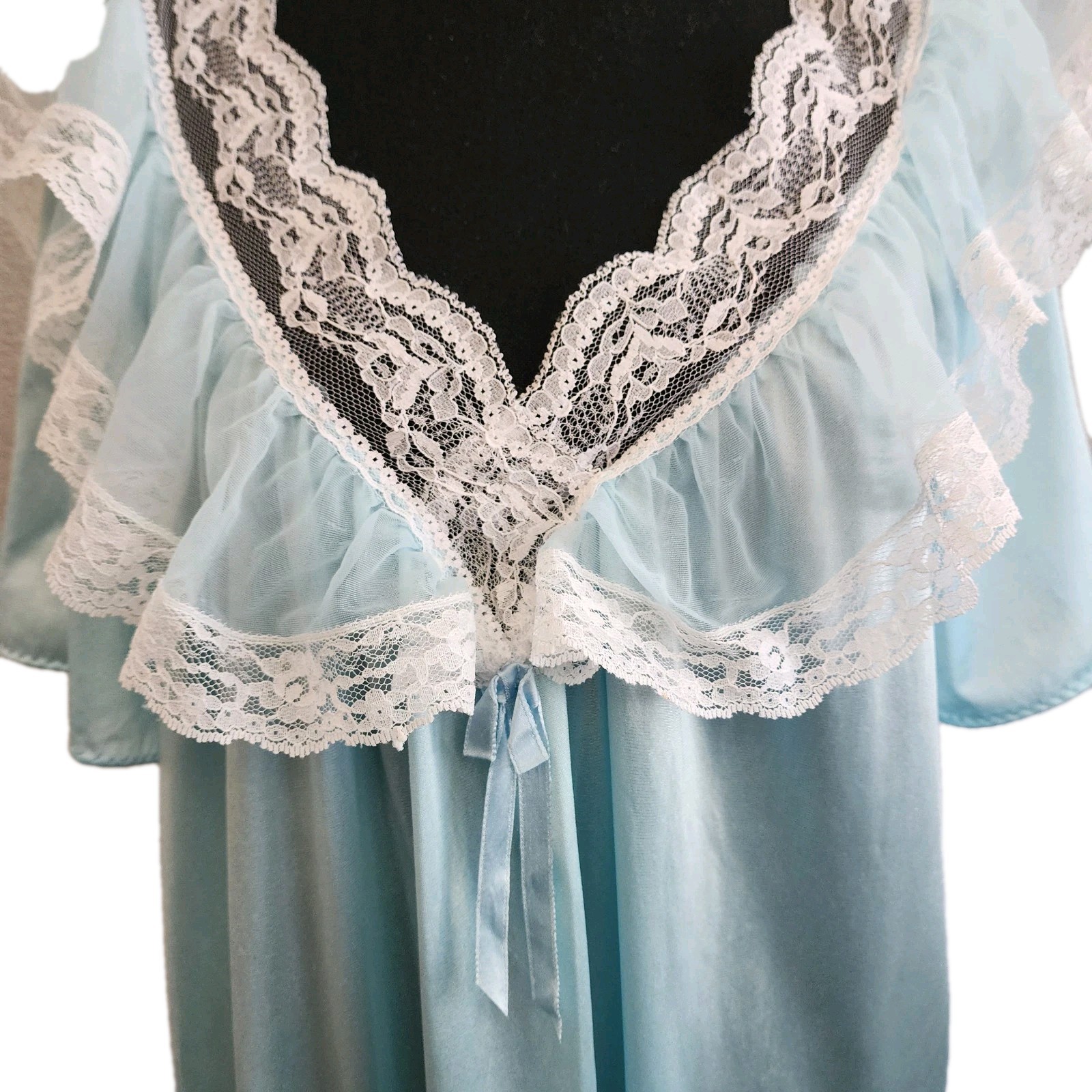 Vintage 80s Romantic Moods Nylon Nightgown Lace Trim Blue Ruffle SZ M Cottagecor