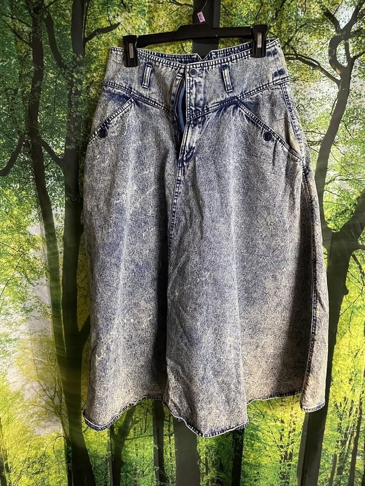 Vintage Clothes Variety of Sizes Pieces from the 80/90s Skirts Jeans Tops Denim