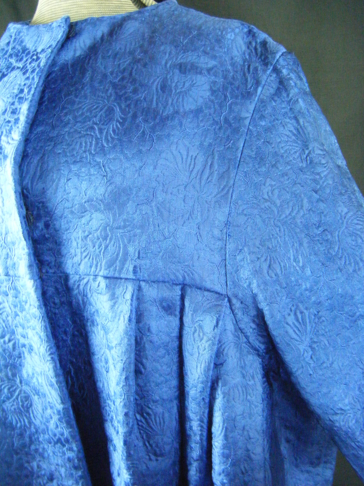 BEN ZUCKERMAN Vtg 50s Royal Blue Floral Brocade Swing Jacket-Bust 43/M-L
