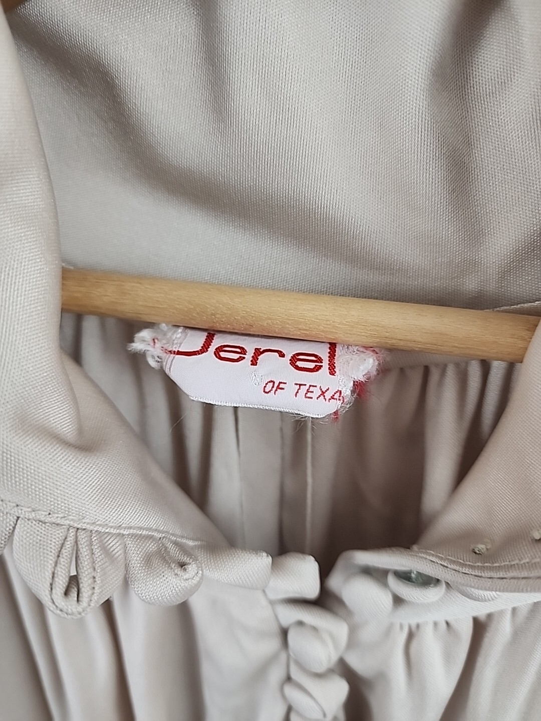 Vintage 70s Jerel of Texas Quiana Nylon Dress Buttoned Collar Belted Pockets Tan