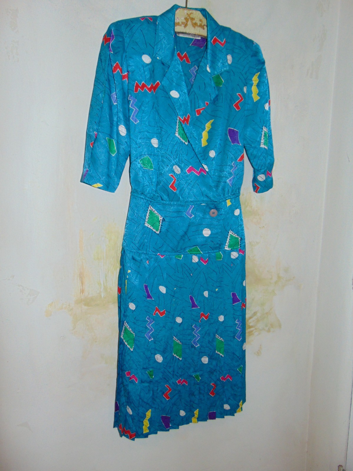 Vintage 80’s La Petite Connection Knee Length Midi Blue Geometric Pleated Dress
