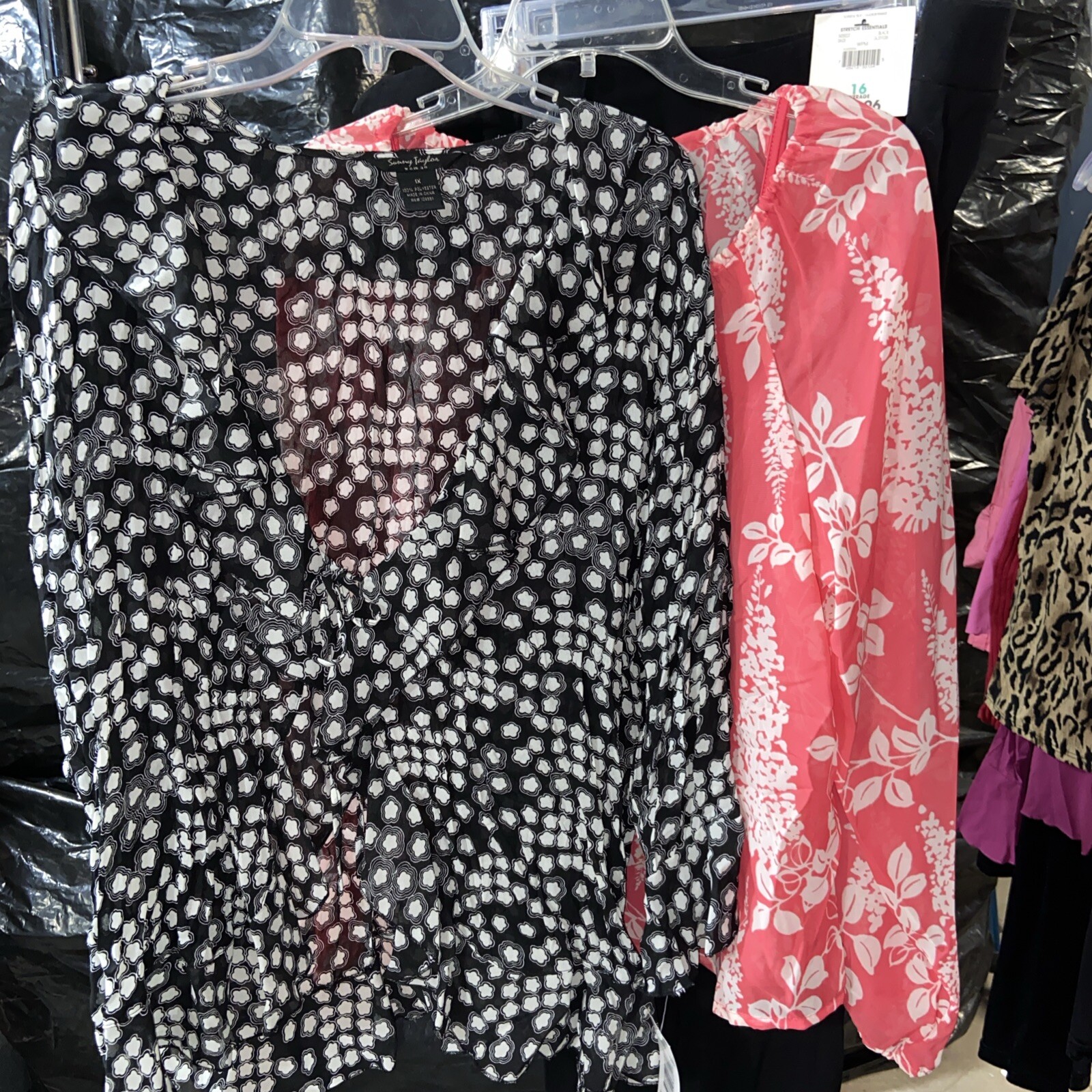Blouse And Pants Size 16 Pants And XL Blouses Peach And Black 2 Tops 1 Pant