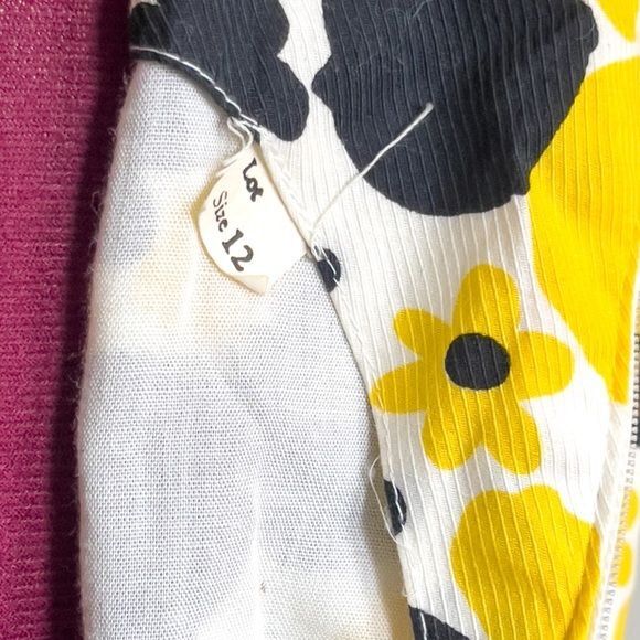Sunny 1960’s Mod Yellow High Collar Abstract Flower Print Dress 2 Bow Belts VNTG