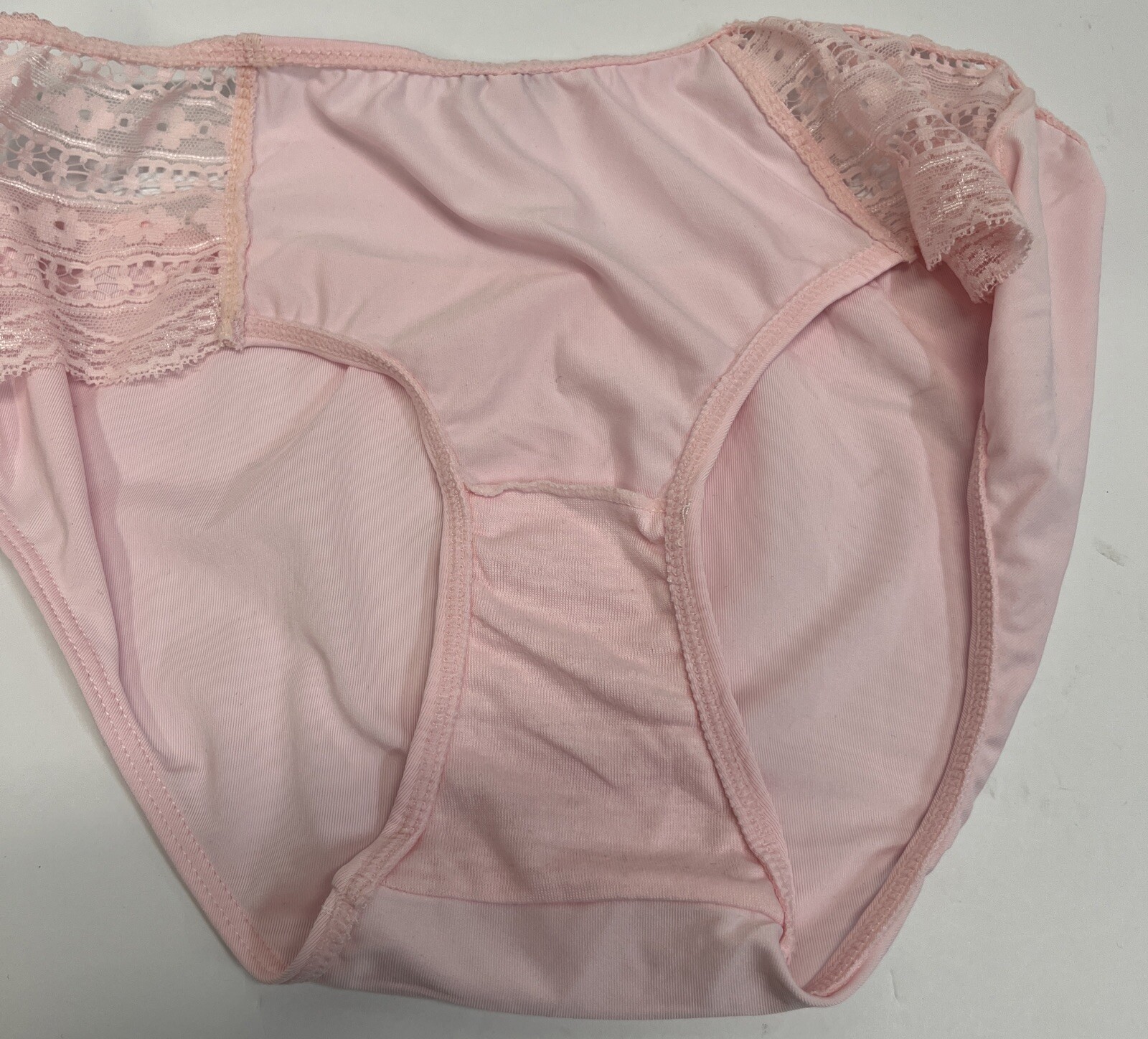 Vintage Delicates Satin Pink Low Lace Accent Waist Bikini Panty M/6 Silky Soft