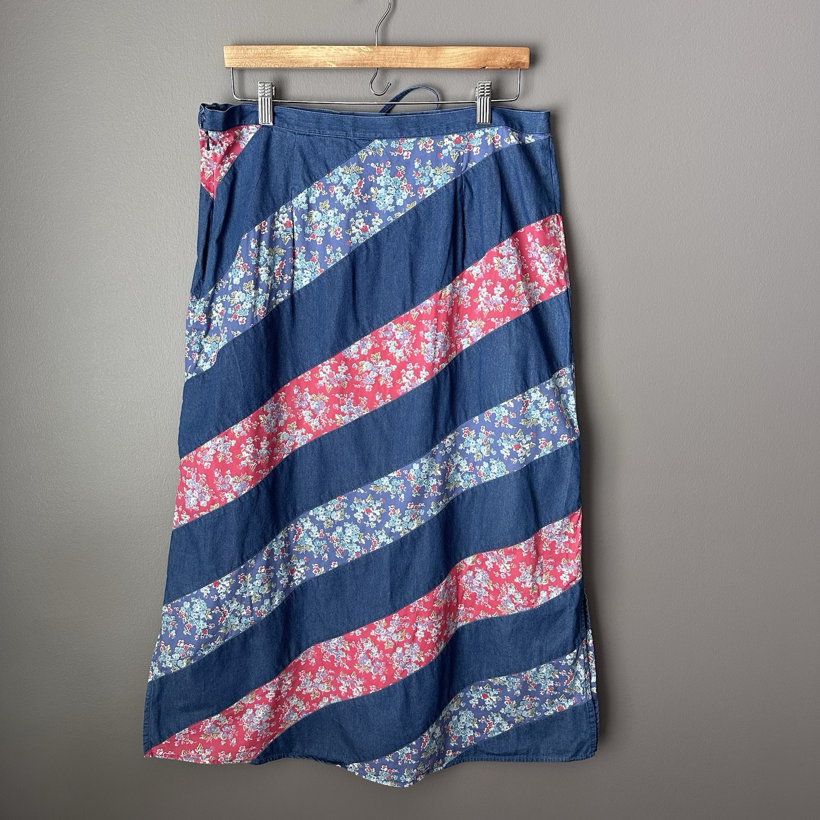 Vintage Crazy Horse Liz Claiborne Patchwork Maxi Skirt Size 14 Floral Cotton