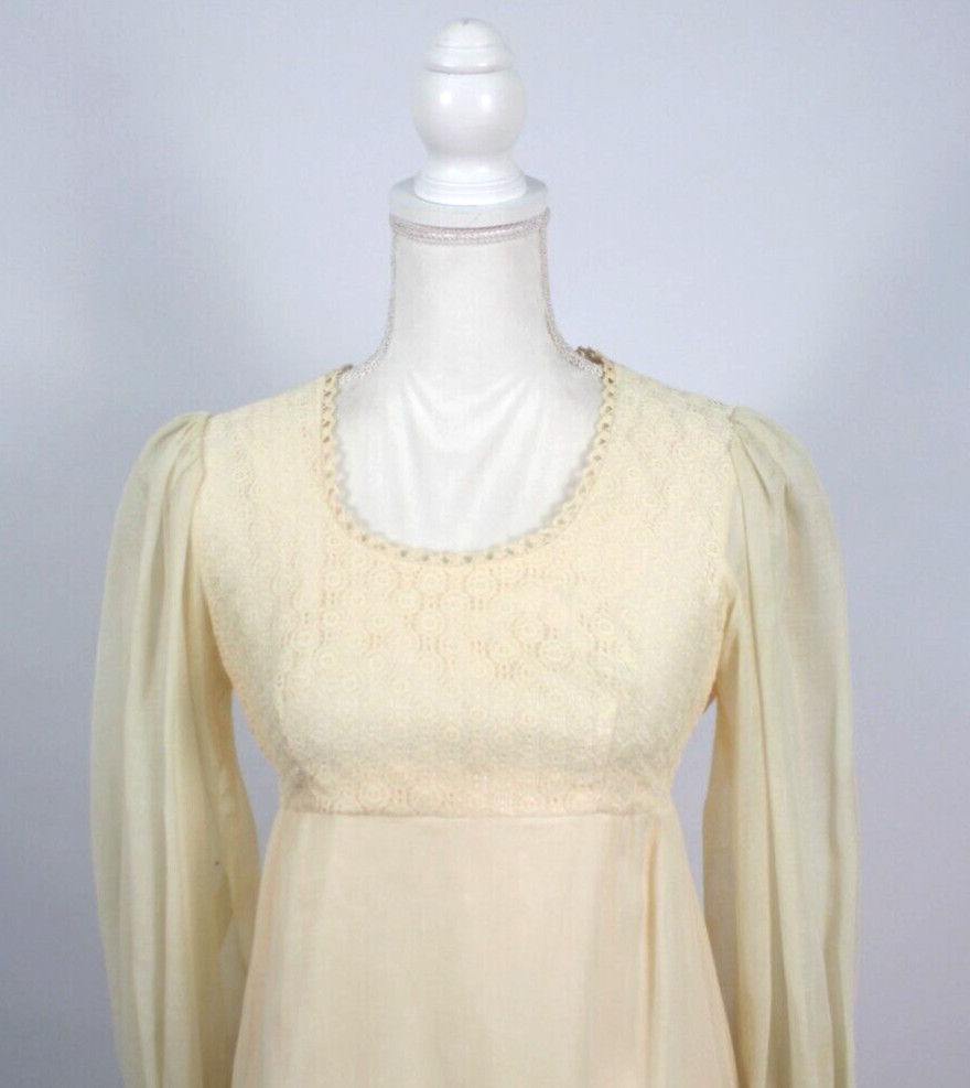Vtg Women’s 70s Cream Prairie Maxi Dress 1970s Long Gown Sz XS/S Candi Jones