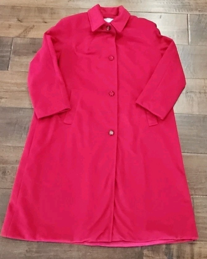 Vintage 70s Kashmiracle Wellington Red Coat Tea Length Fully Satin Lined L/XL