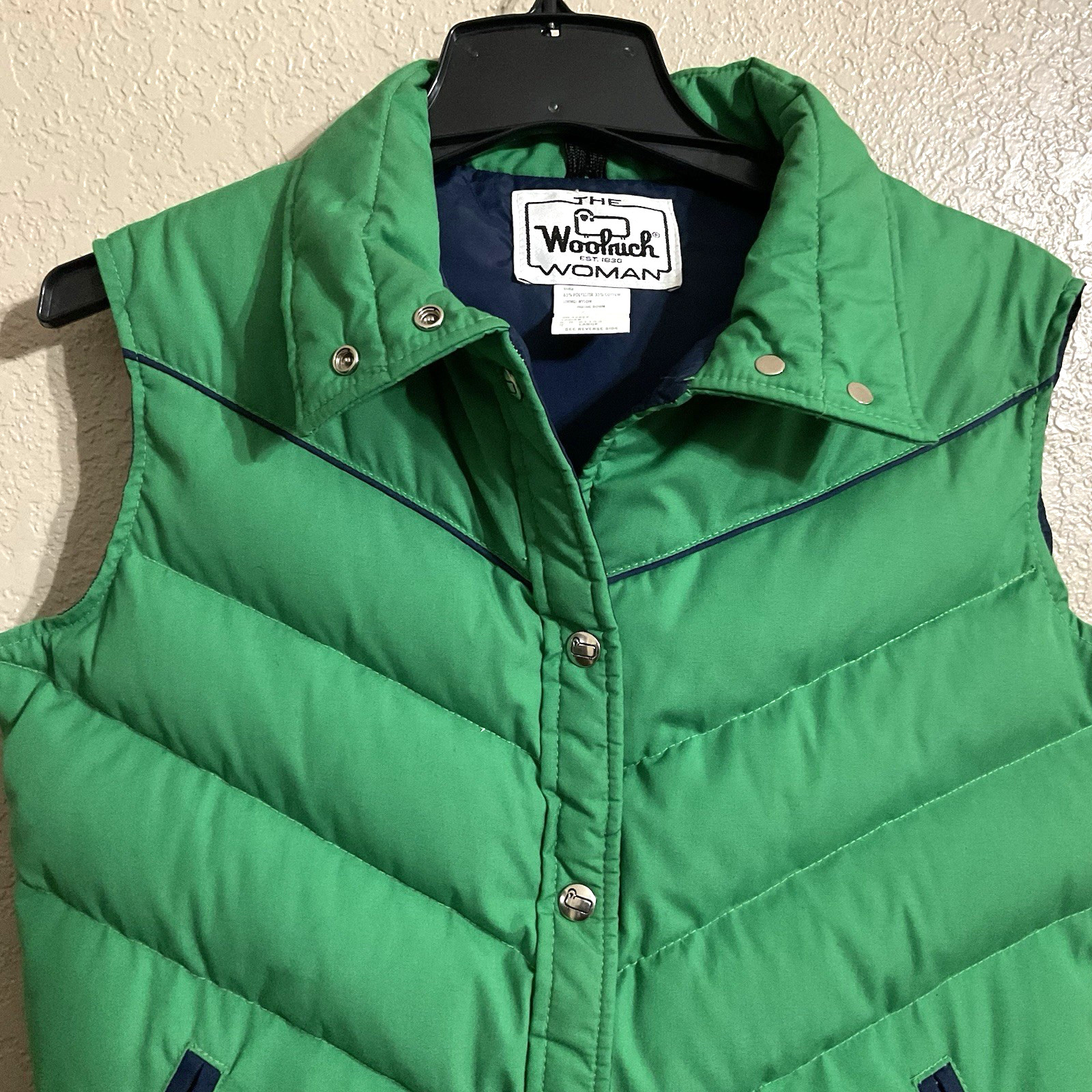 Vintage 80 Woolrich Woman Kelly Green Puffer Vest Chevron Quilt Western V-Yoke L