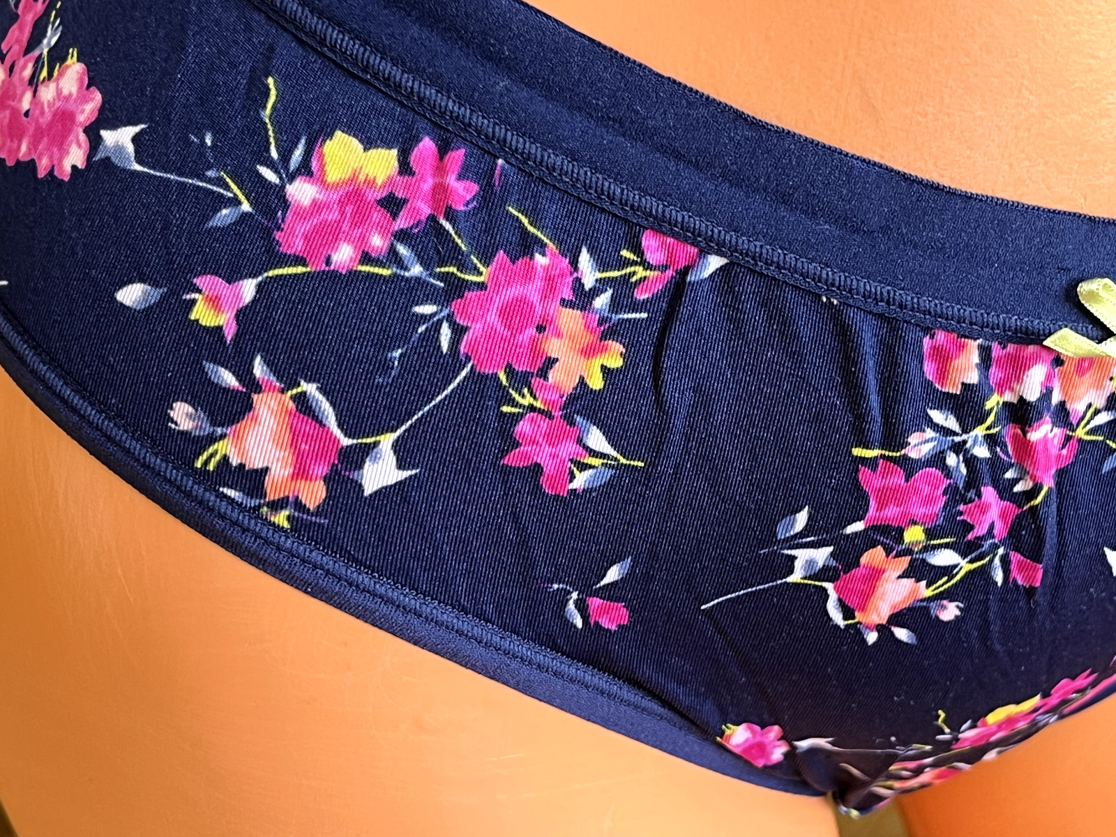 325 CACIQUE 14/16 Silky Smooth Floral NO SHOW Hipster Panties #8855