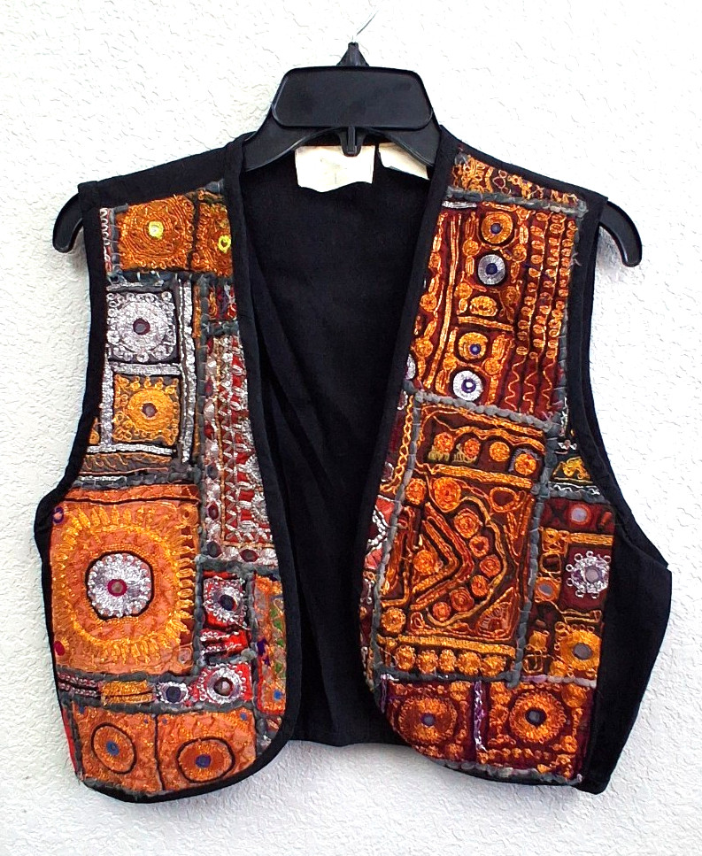 Kutchi Indian Embroidered Patchwork Vest with Mirrors Vintage L – XL Unisex