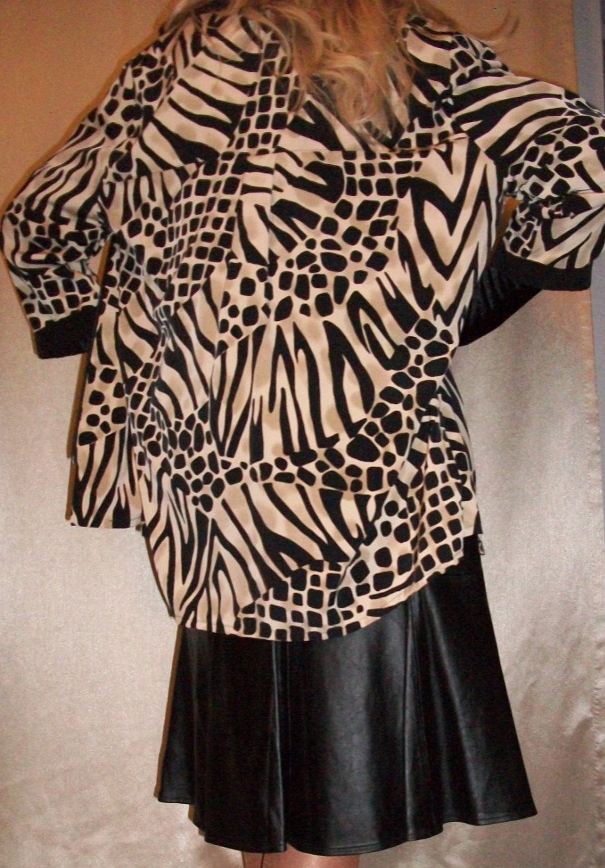 Vtg Animal Print REGAL Satin Shirt Top Zip Up Cape Jacket S M