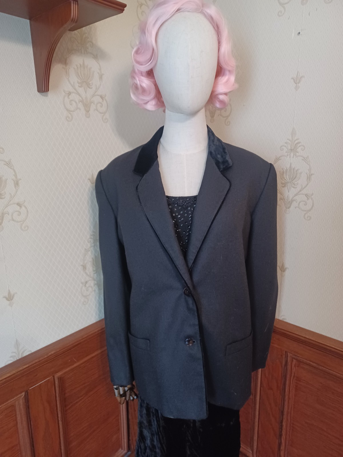 Vintage 1960s/70s Wilroy Traveller Velvet Trim Women’s Union-Made Tuxedo Coat