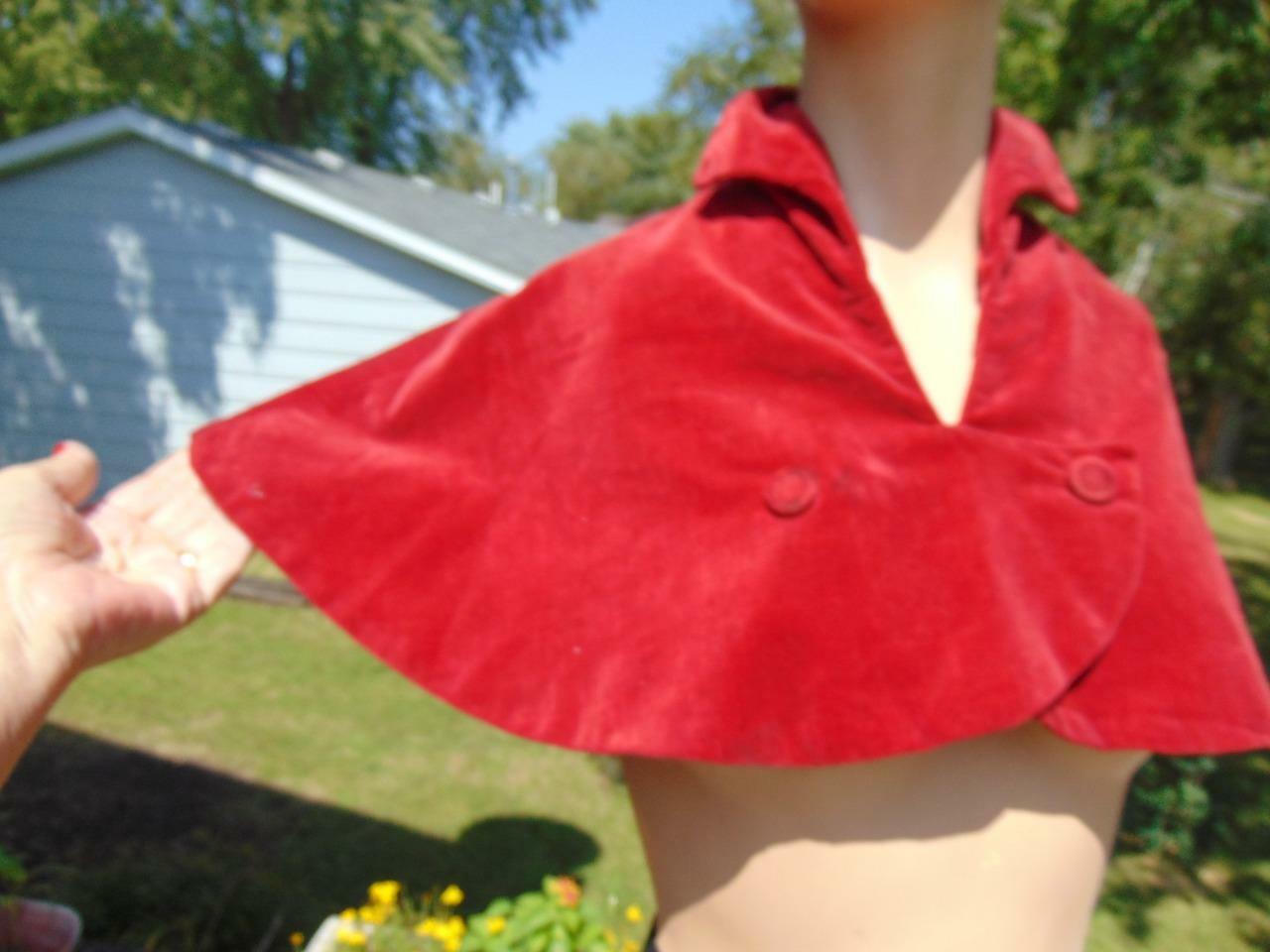 VTG 30S RED VELOUR CAPLET SMALL SIZE