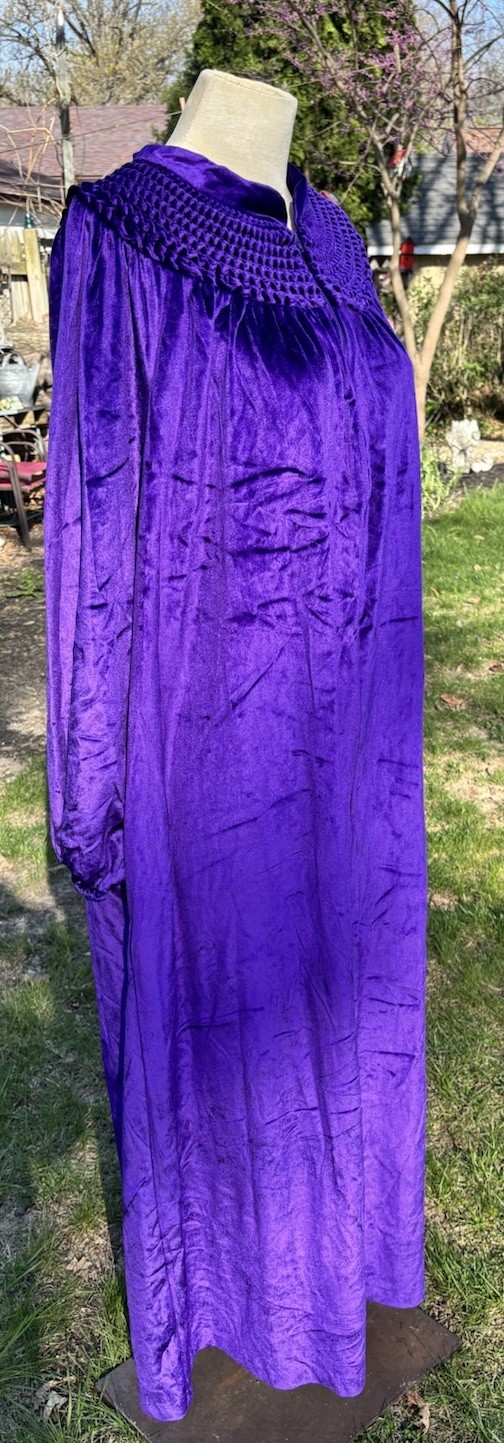 VTG Women Velour PURPLE Front Zip Long Robe Housecoat Luxurious 80s NOS M B38-40