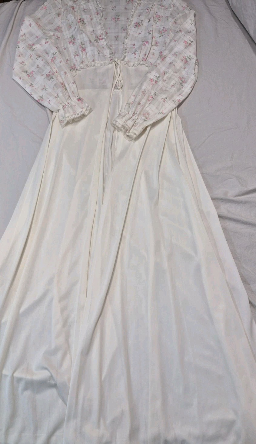 Vintage Ivory With Pink Floral Full Length Nightgown Robe Dutchess Jr 11 Girly