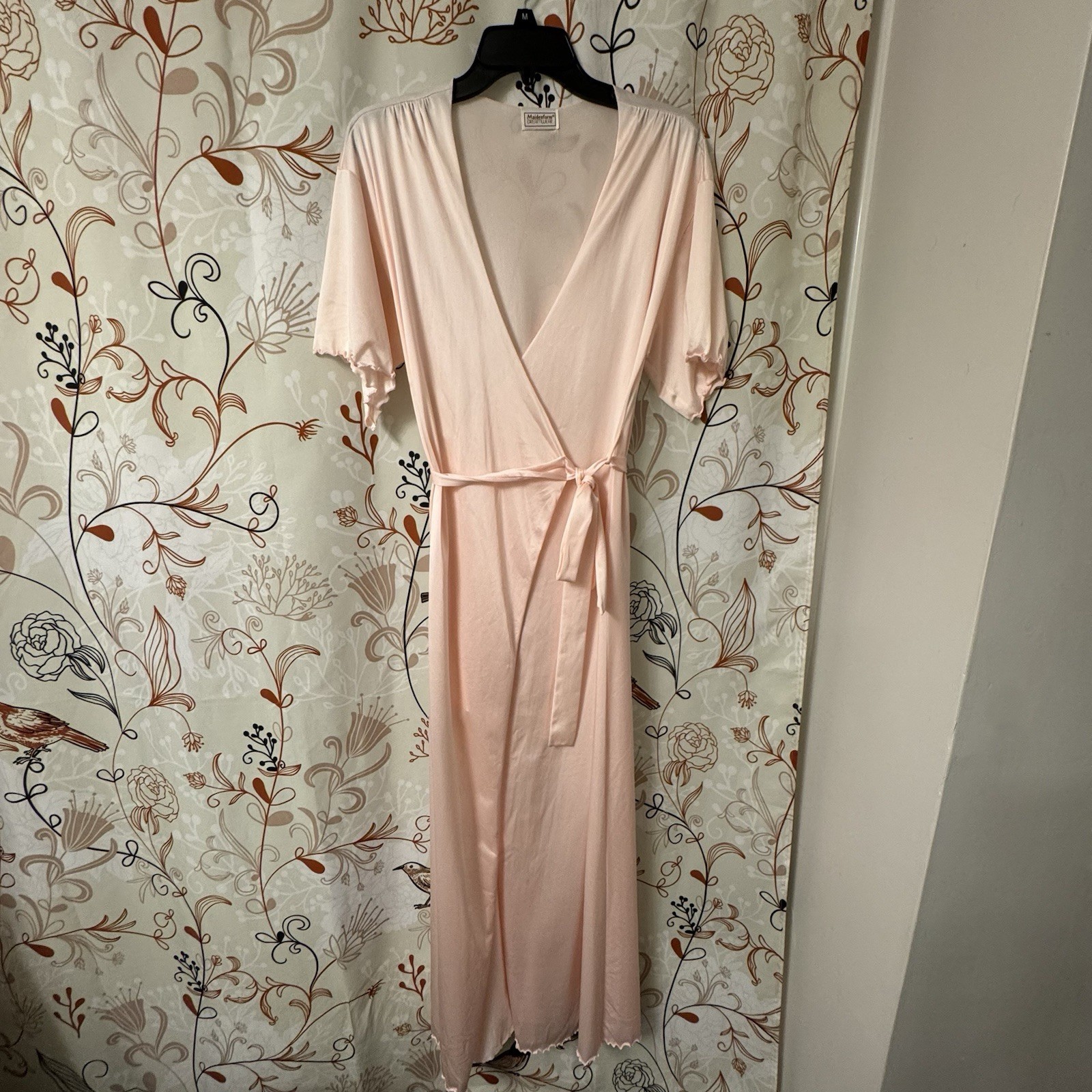 Vtg Maidenform Dreamwear Pink Nylon Belted Robe Women’s Sz Medium Made USA EUC