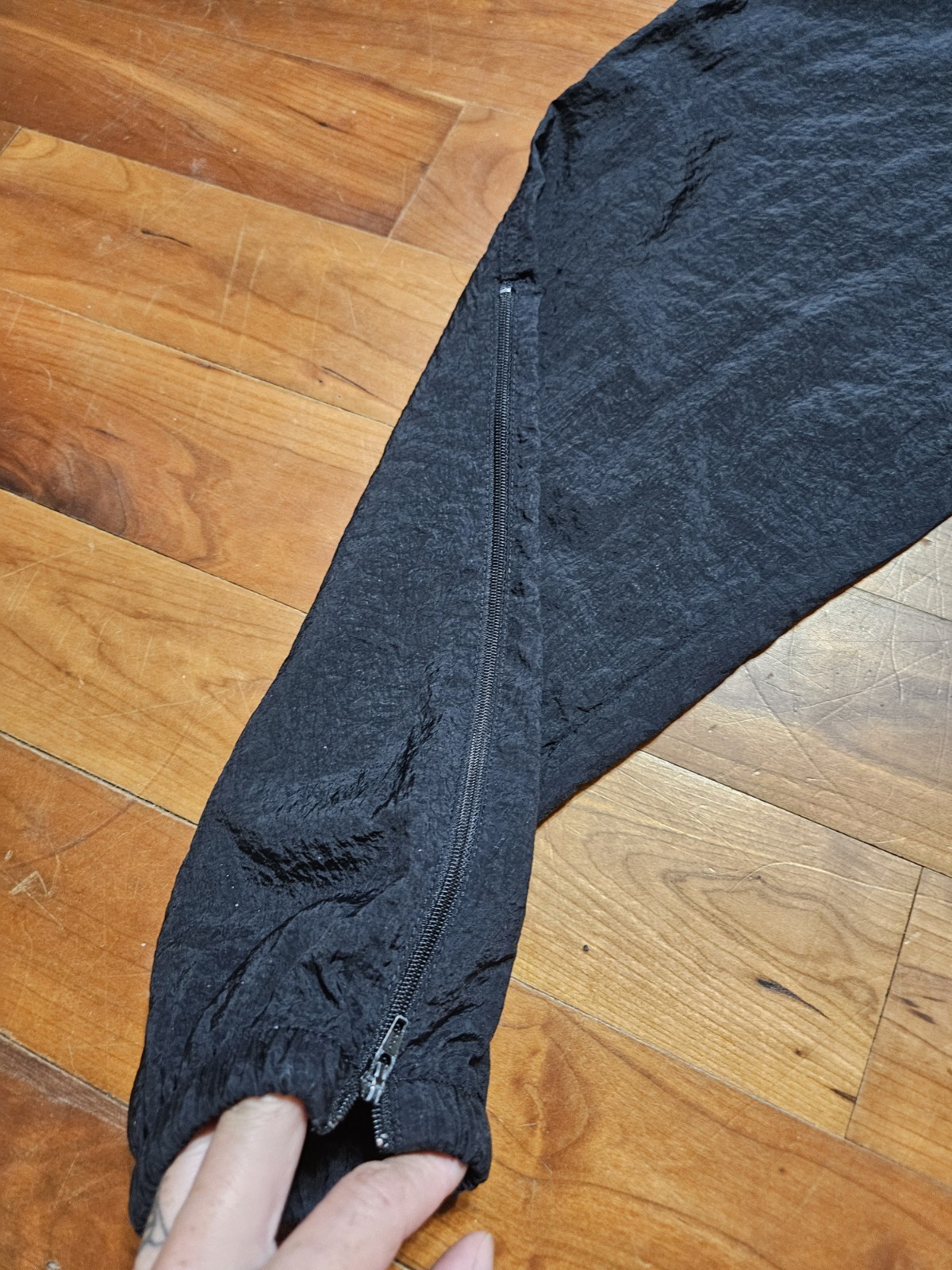 Vintage Nike Track Pants Women’s Sz Medium 8-10 Black 1990s Windbreaker Pants
