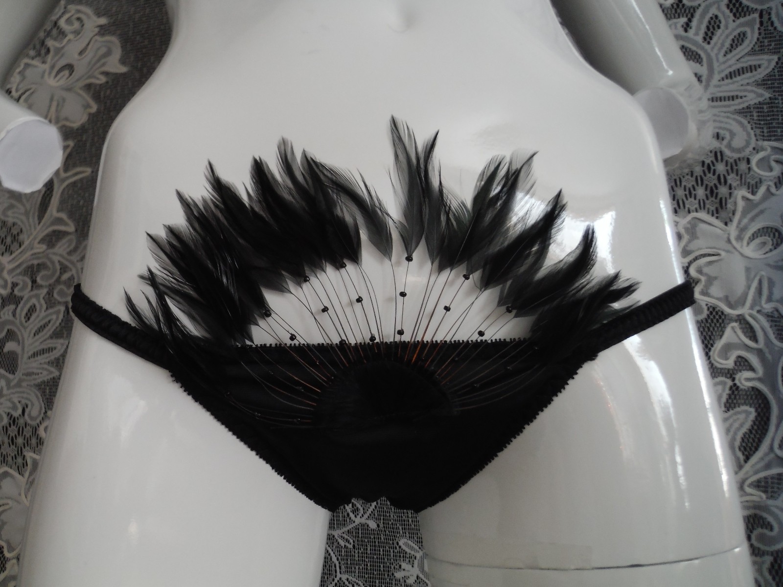 DARLING BODY FASHIONS Super Rare/Amazing VTG 70s Lingerie/Costume Set Feathers S