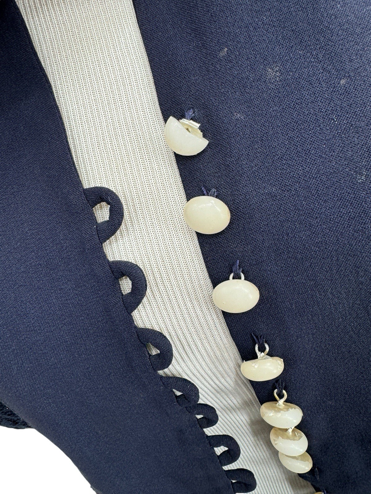 Vintage 1950s Lace Navy Blue Short Sleeve Cardigan Pearl Button Front 42″ Chest