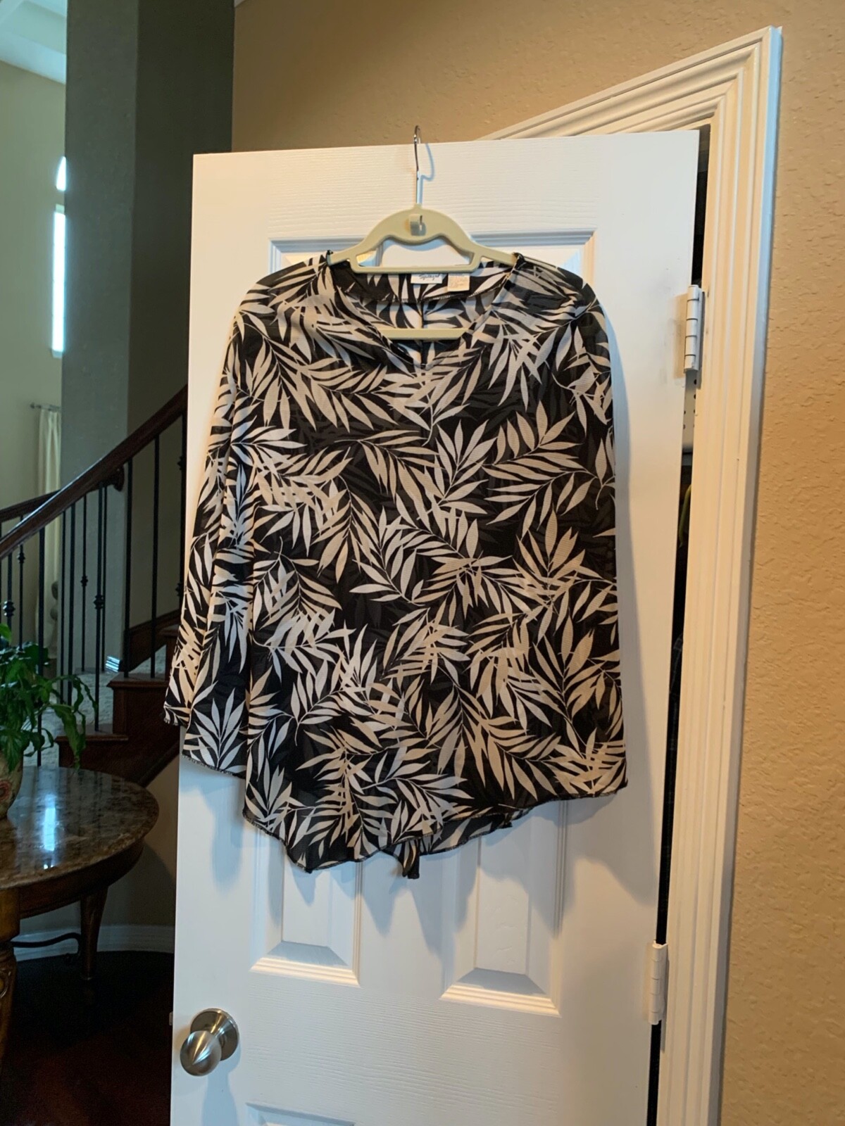 Vintage Spiegel Sheer Poncho Overlay Black Cream & Off White Leaves Pattern M