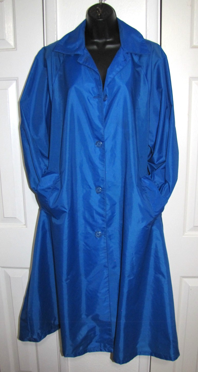 VTG Aqua Sheen Royal-Blue Button Raincoat Trenchcoat Packable Lightweight Wm S/M