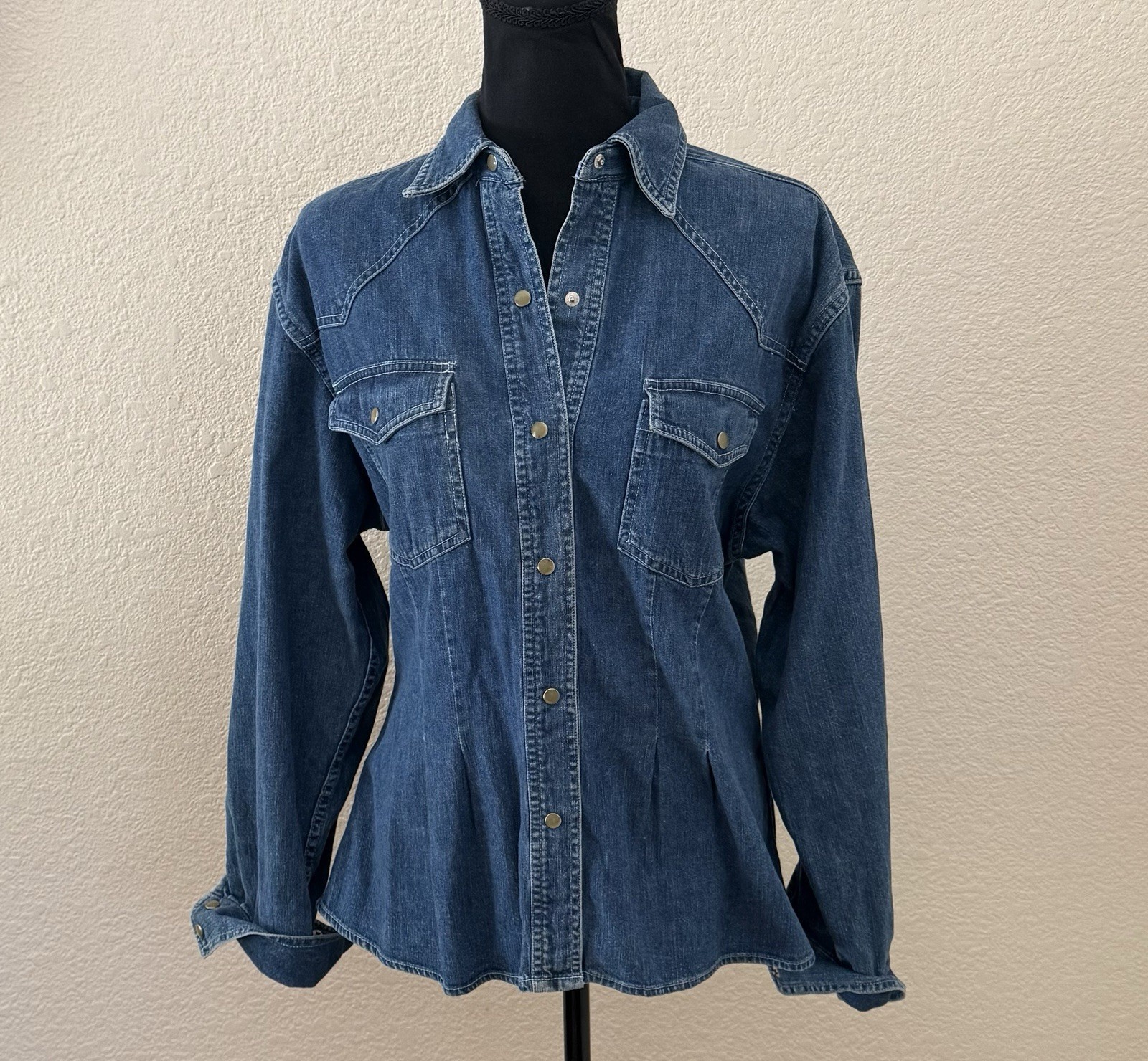NWVTG 80s Banana Republic Denim Western Snap Shirt Pleated Waist Sz 10 (6-8)