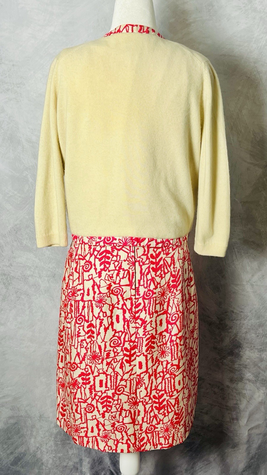 Vintage 1960’s Doncaster Pink & White Silk Shift Dress w/ Cashmere Cardigan Sz M