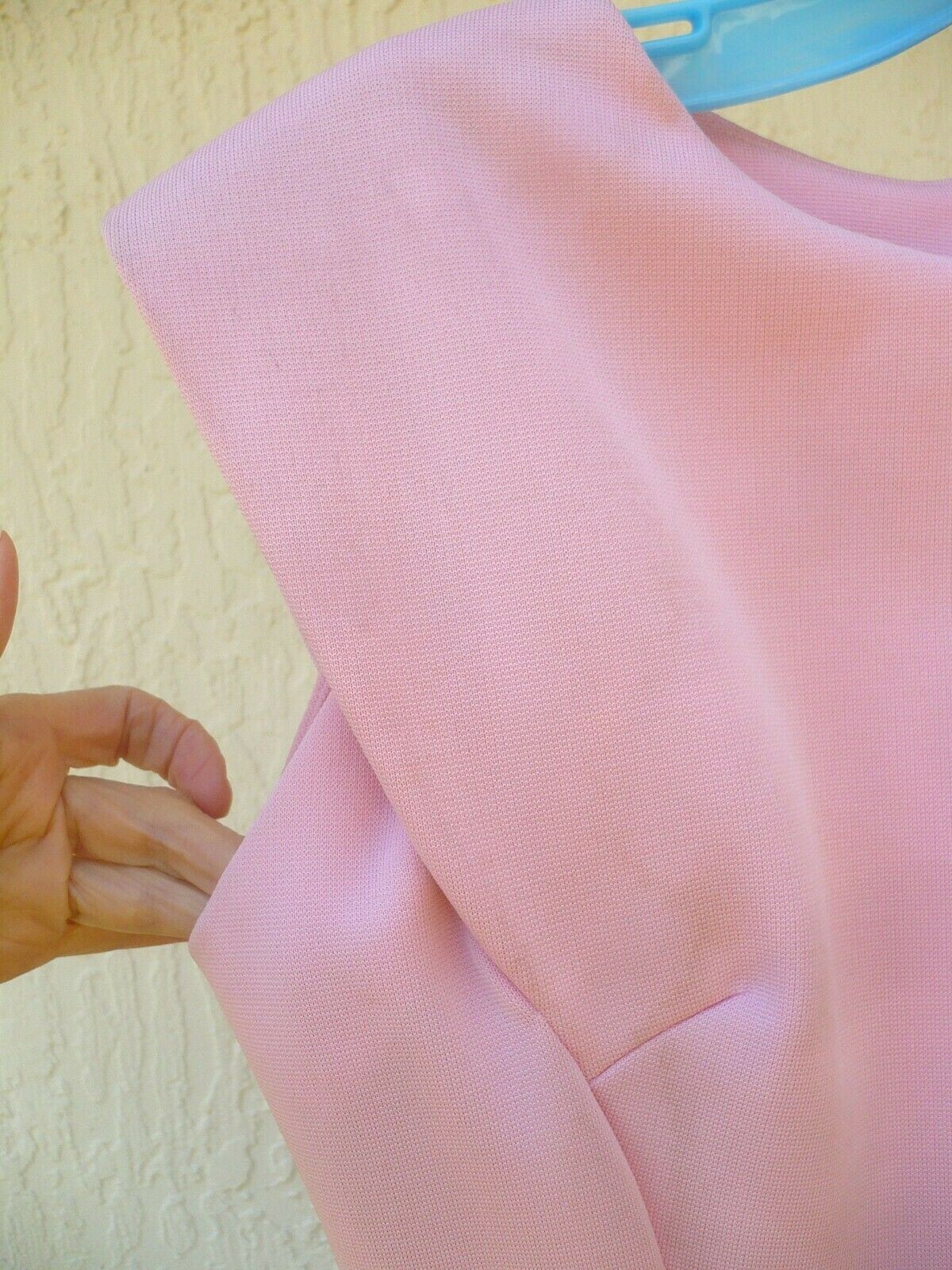 VTG 70S SOLID PINK S M TEXTURED HEAVY POLYESTER HOURGLASS MAXI DRESS TALL WOMEN