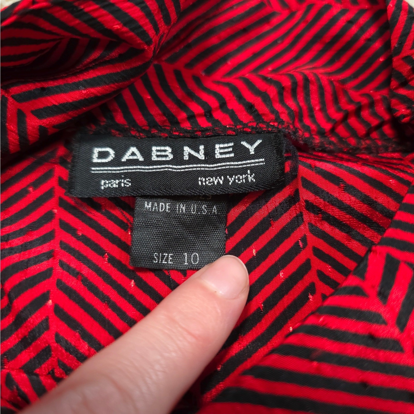 Vintage Dabney Blouse Button Shoulder Pleats Red/Black Gold Dots Women Size 10