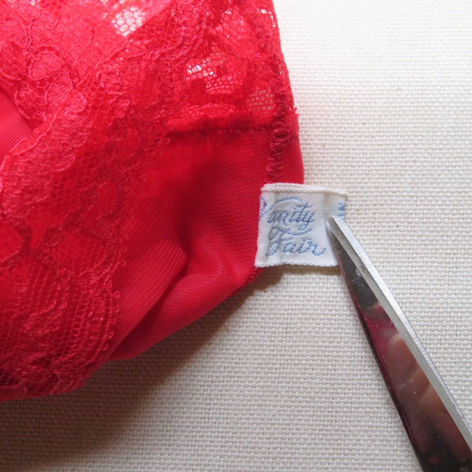 Vintage Vanity Fair Night Gown Nylon Tricot Lace Red 34 T