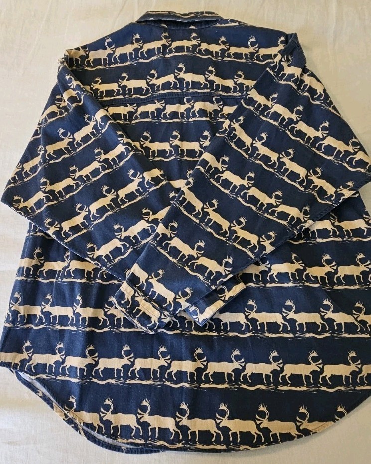 Vtg Barn Fly Casual Button Up Shirt Womens Size L Navy Elk All Over Pattern