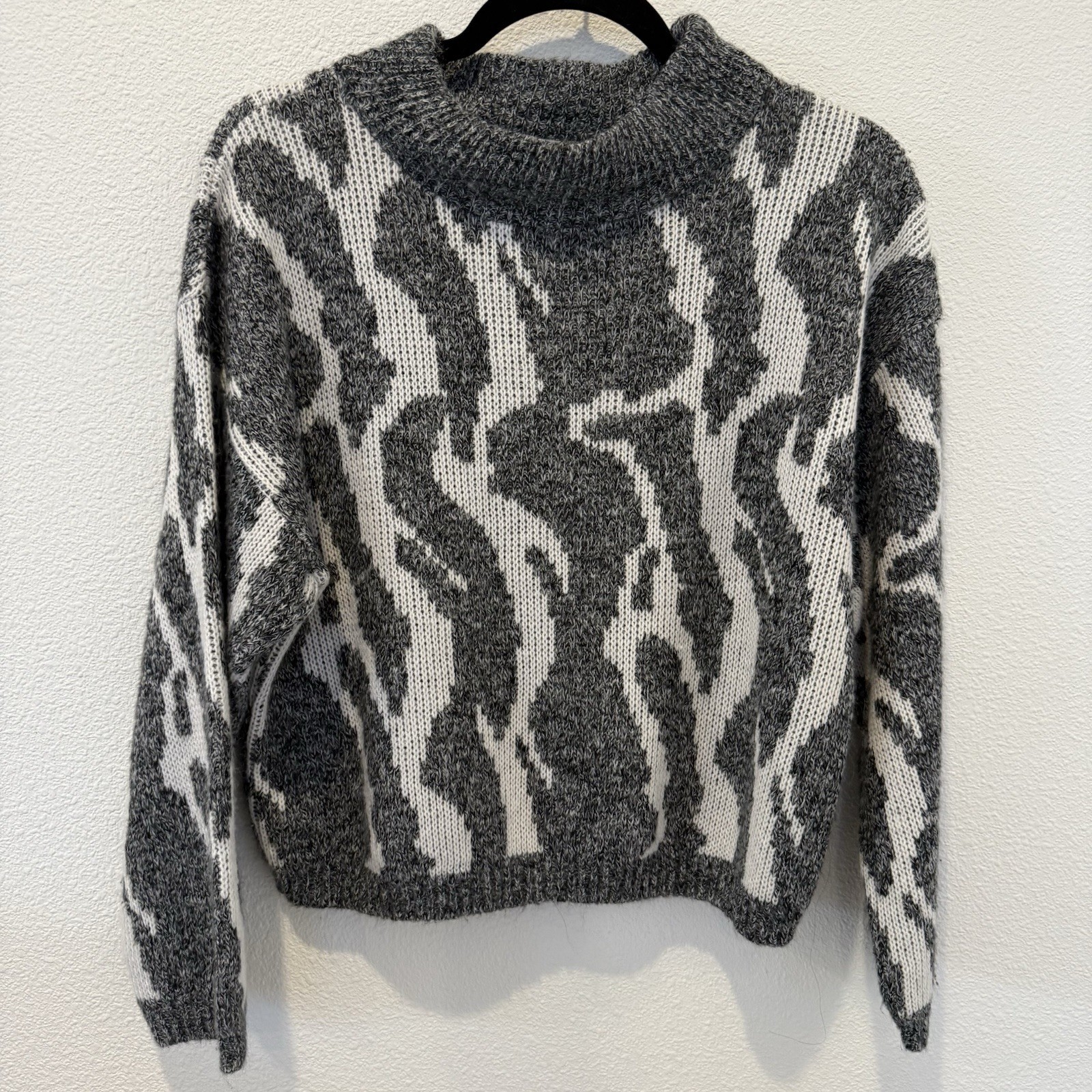 Vtg Croquet Club 80s 90s Prep Crop Sweater Animal/Geometric All Over Print Retro