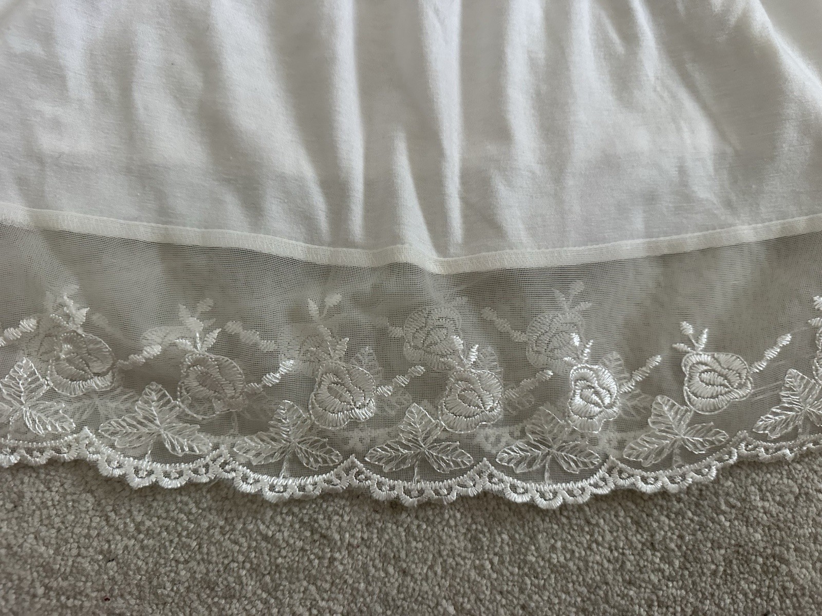 Women’s White Spaghetti Strap Slip / Chemise Lingerie with Lace Hem Trim