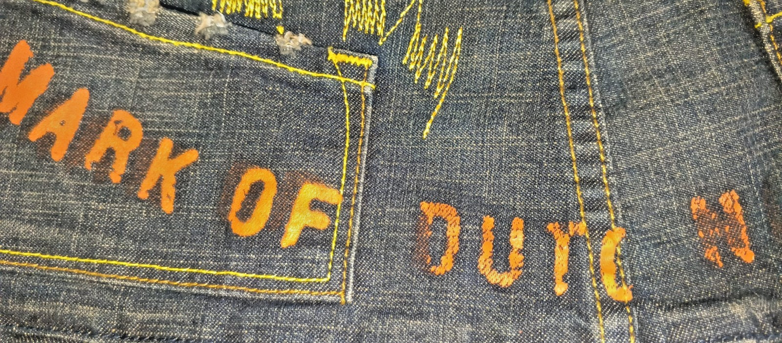 Y2K Vintage Von Dutch Mini Skirt with Pleating and Print