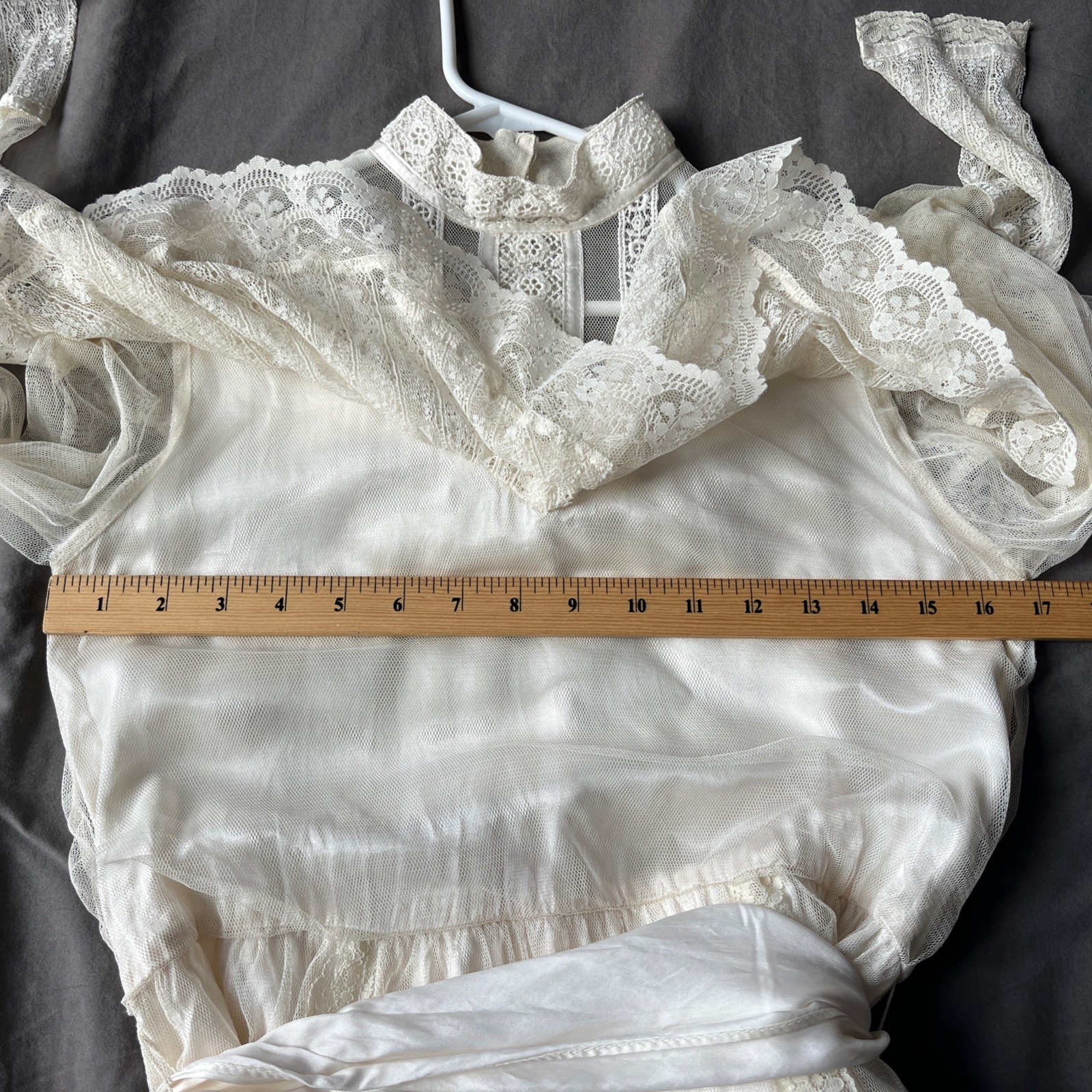 Gunne Sax 70’s Victorian Prairie Bridal Dress Crème Lace Romance Lined Rare Find