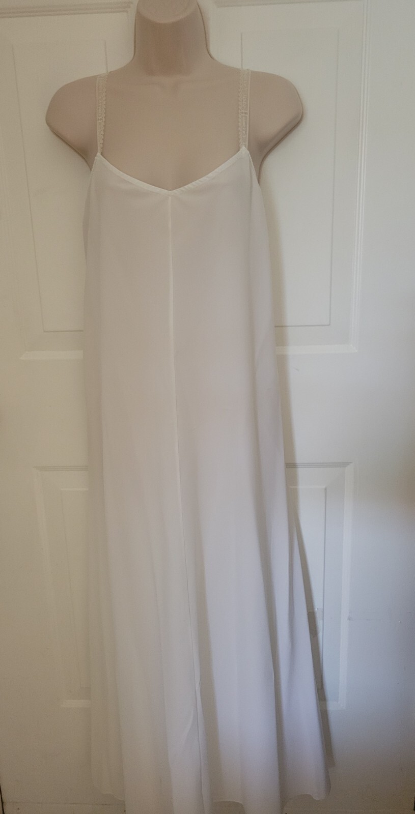 Vintage Holly Harp White Dress Slip