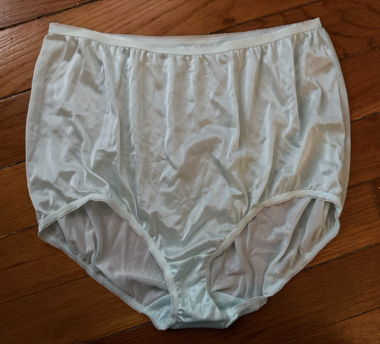 Vtg Panties Shiny Granny Brief Satin Nylon 9 Plus Underscore Sissy Pastel Green