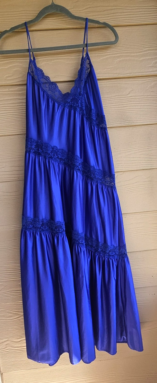 Lady Cameo Vintage Royal Blue Coquette Nighty Full Slip Nightgown sz M