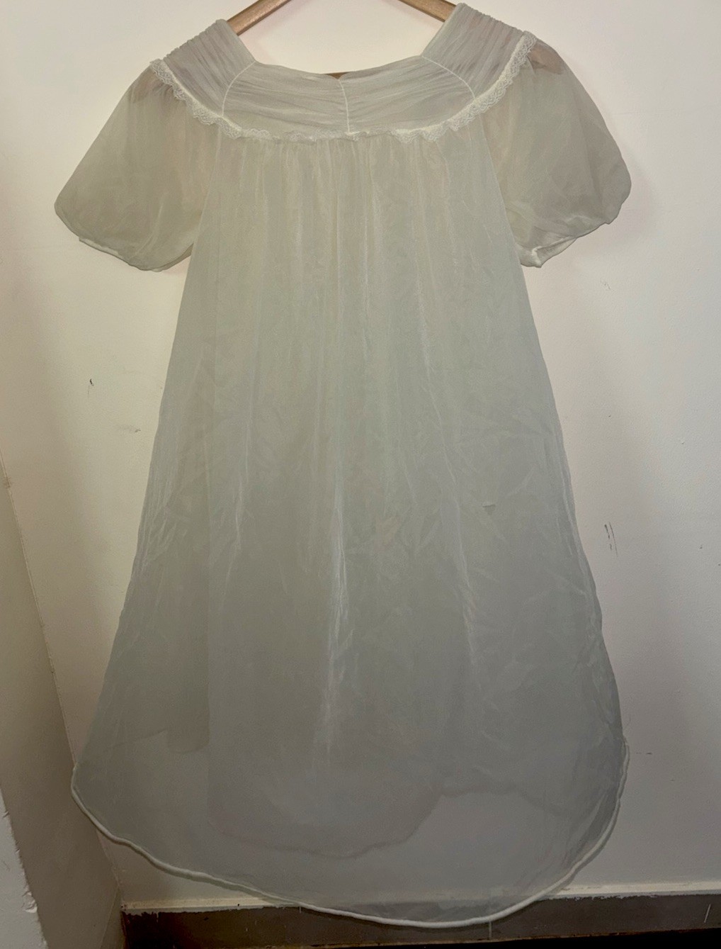 RARE VTG Evette Sheer Lace Bridal Peignoir Robe White 70s Boudoir Lingerie