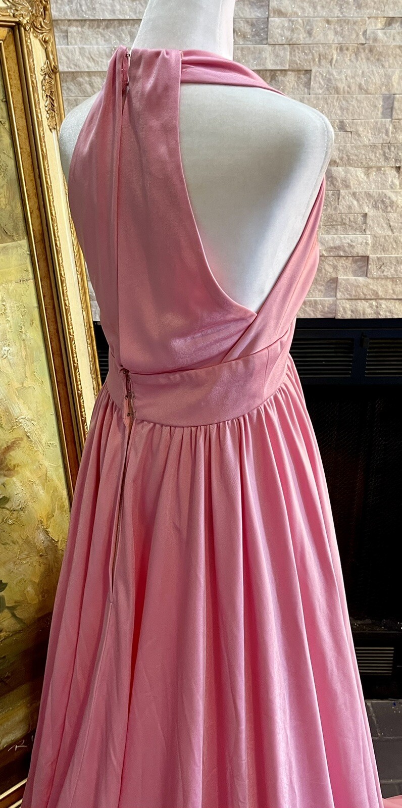 VTG 1970s PINK Ball Gown Liquid Silk Party Halter Gala Formal Size Small